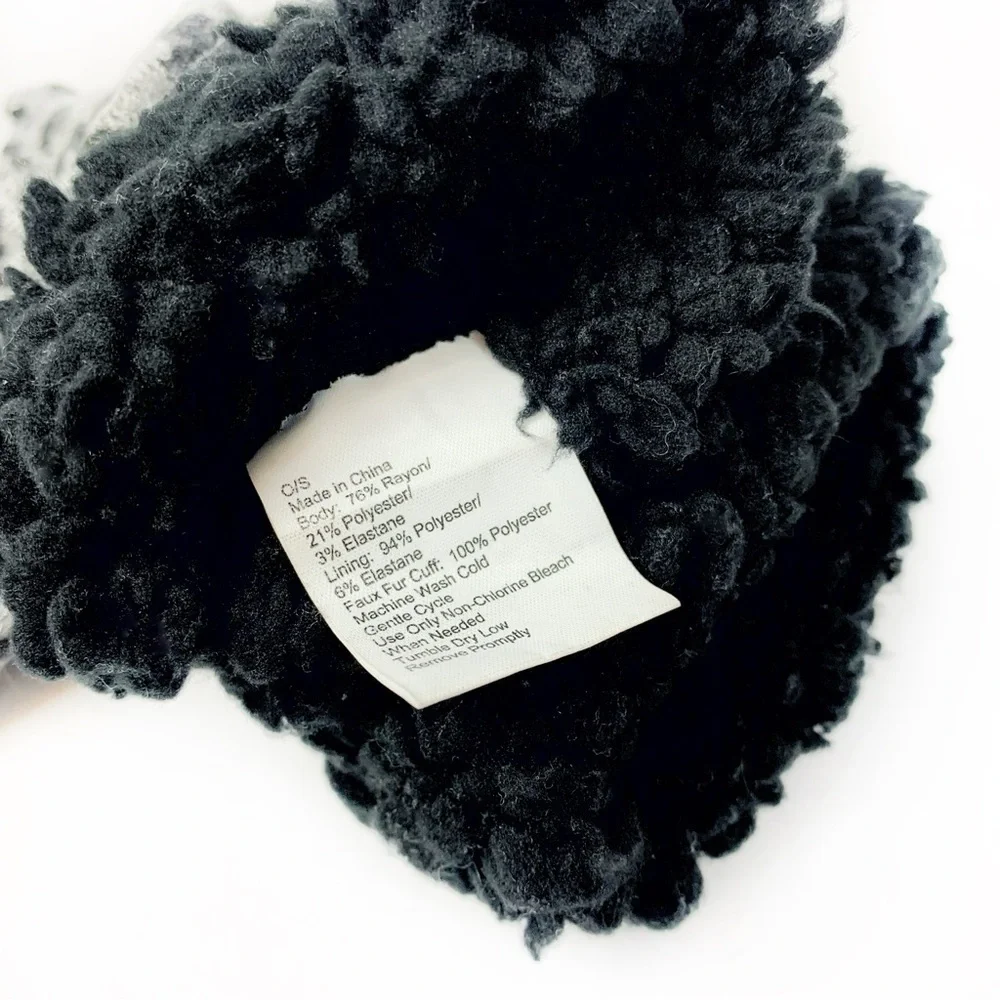 NWT Cuddl Duds 2-Pc Leopard Touchscreen Glove & Headband Set • Cozy Gift